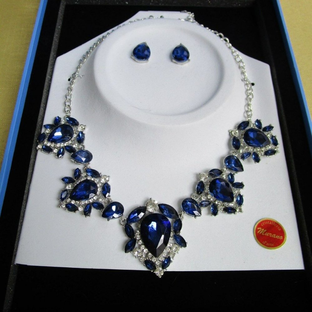 Murano ITALY custom ballroom Jewelry BLUE, new, earrings and necklace